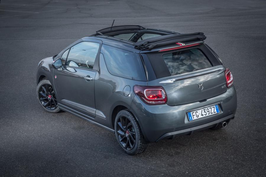  DS 3 Cabrio Performance Line 2016 года  (фото 16 из 20)